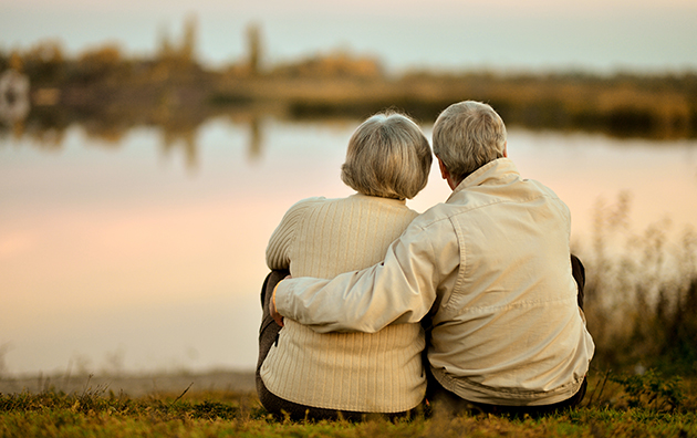 イマドキ60代独身は「気楽」「自由」を背景に　約半数が老後も「1人で過ごしたい」