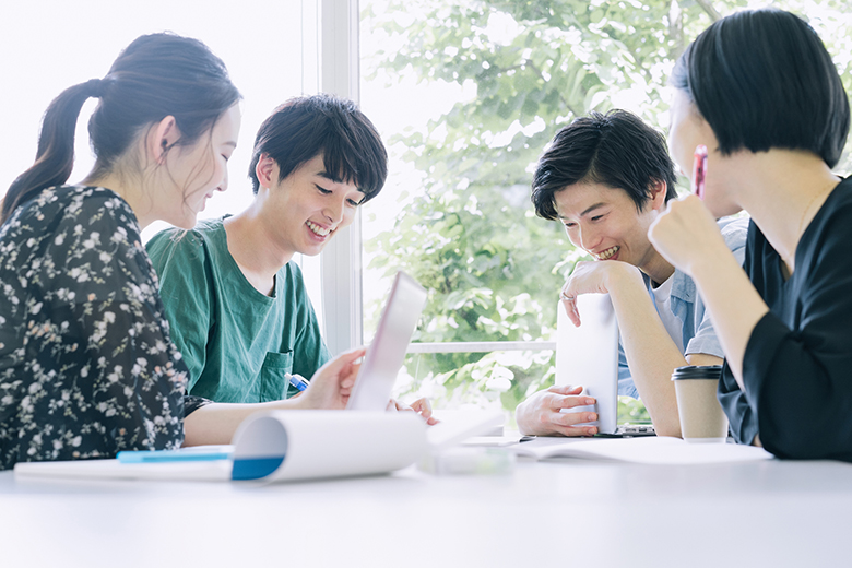 私はここで出会いました！みんなに「出会いの場所」を聞いてみた結果