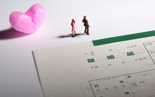 結婚相談所は別居中でも利用できる？離婚で不利になることは？