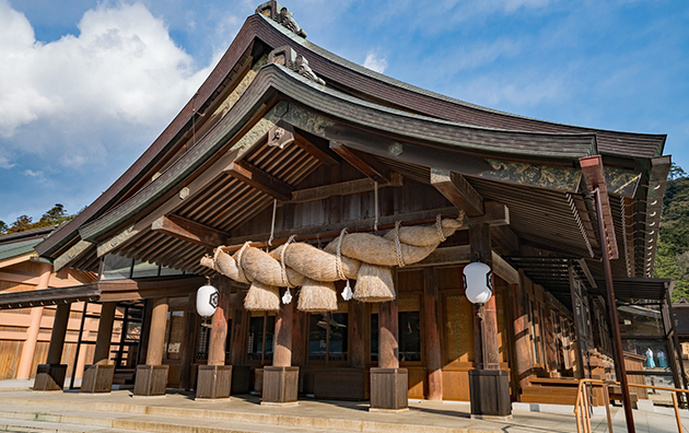 本気の婚活に神様のパワーをプラス！おすすめの結婚できる神社10選