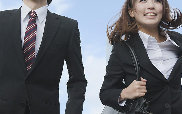 新入社員の結婚観は"責""寂""幸"